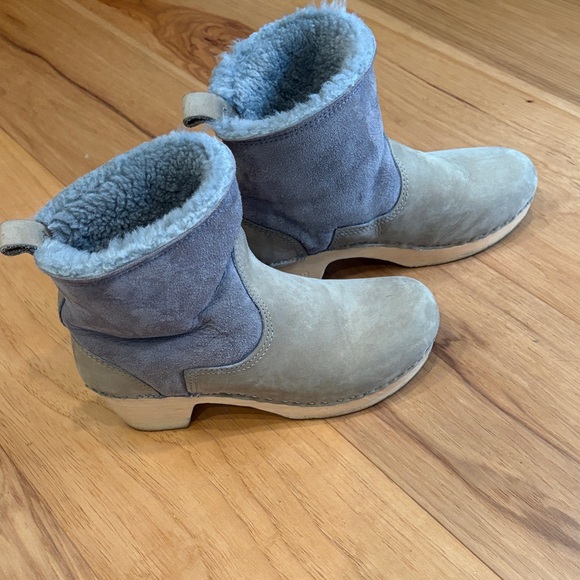 Cozy Shearling/Suede Two-Tone Boots 7/7.5 - Picture 2 of 5